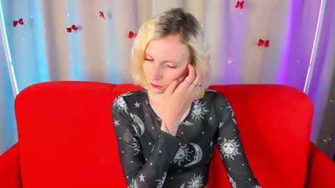 Snapshot of likilip chatting on 06-18-26, 01:17 likilip online show from 06-18-26, 01:17