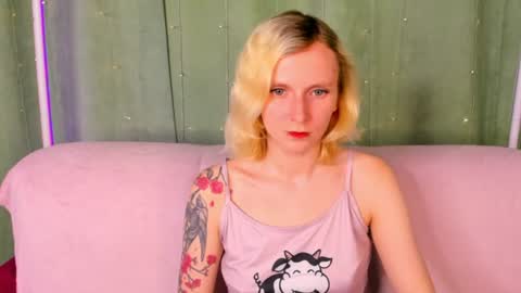 Snapshot of likilip chatting on 06-19-26, 01:54 likilip online show from 06-19-26, 01:54