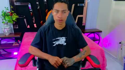 lil online show from 08-04-26, 12:41