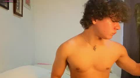 Snapshot of lil_jean chatting on 08-06-26, 06:10 lil_jean online show from 08-06-26, 06:10