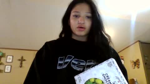 lil_luluvert online show from 07-12-26, 06:48