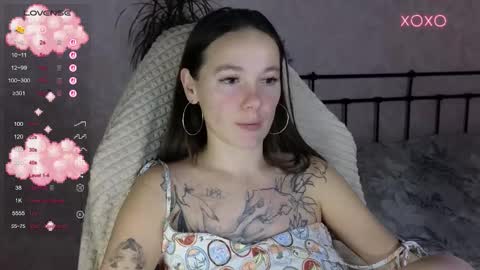 little moon online show from 11-15-25, 08:05