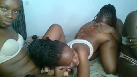 lil_meg online show from 03-05-26, 07:54