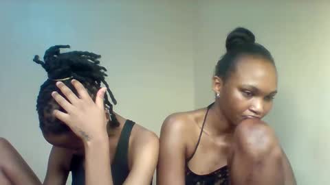 Lil miss online show from 11-11-25, 01:22