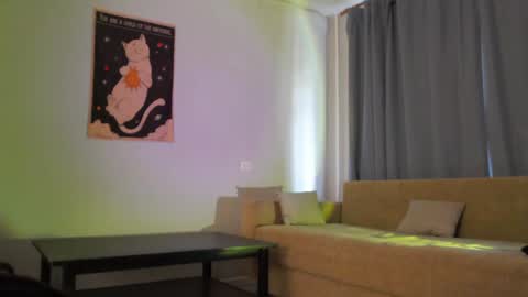 INST Lil happines s online show from 04-27-26, 08:56