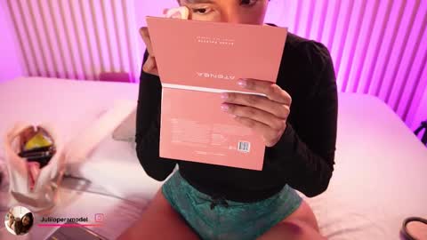 L I L A   online show from 01-19-26, 04:05