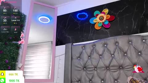 Snapshot of lila_gummy_ chatting on 01-16-26, 12:31 online show from 01-16-26, 12:31