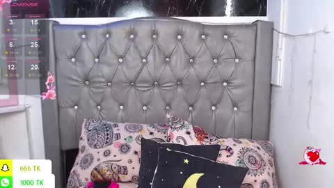 Snapshot of lila_gummy_ chatting on 02-11-26, 02:55 online show from 02-11-26, 02:55