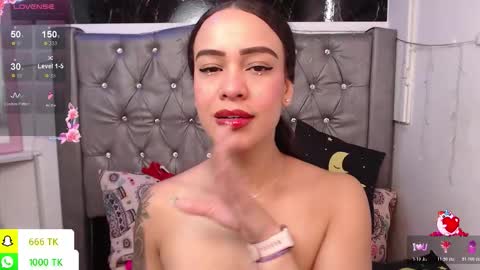 Snapshot of lila_gummy_ chatting on 02-19-26, 02:57 online show from 02-19-26, 02:57