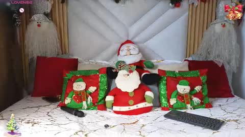 Snapshot of lila_min chatting on 11-14-25, 02:16 lila_min online show from 11-14-25, 02:16