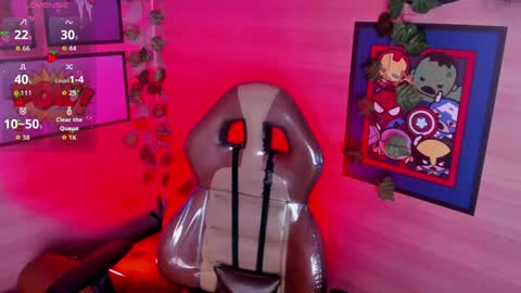 Snapshot of lilameow222 chatting on 05-06-26, 12:32 Lila online show from 05-06-26, 12:32