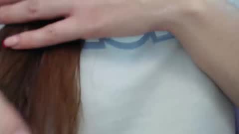 Lilasuni online show from 12-15-25, 04:11