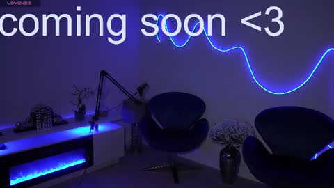 Snapshot of lilbeccaxo chatting on 06-25-26, 05:17 Rebecca online show from 06-25-26, 05:17