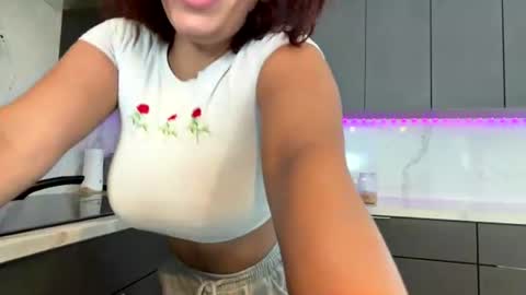 Snapshot of lilbeccaxo chatting on 07-16-26, 03:40 Rebecca online show from 07-16-26, 03:40