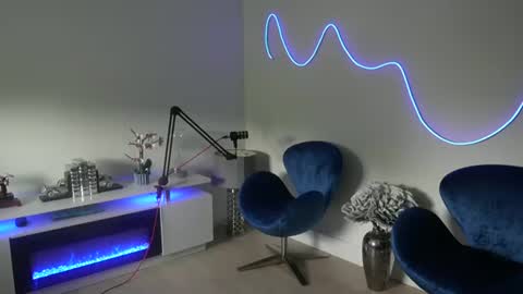 Snapshot of lilbeccaxo chatting on 08-03-26, 05:38 Rebecca online show from 08-03-26, 05:38