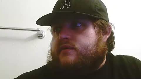 Snapshot of lilbratty_clouds_ogpuffdragon chatting on 11-19-25, 09:15 lilbratty_clouds_ogpuffdragon online show from 11-19-25, 09:15