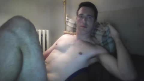 Snapshot of lilbrohhh chatting on 10-17-25, 01:25 lilbrohhh online show from 10-17-25, 01:25