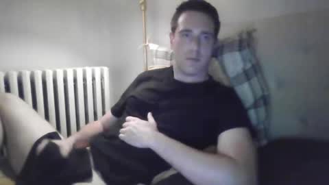 Snapshot of lilbrohhh chatting on 10-22-25, 02:23 lilbrohhh online show from 10-22-25, 02:23