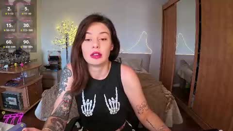 Snapshot of lilcamomile chatting on 06-13-26, 08:56 Camomile Lil online show from 06-13-26, 08:56