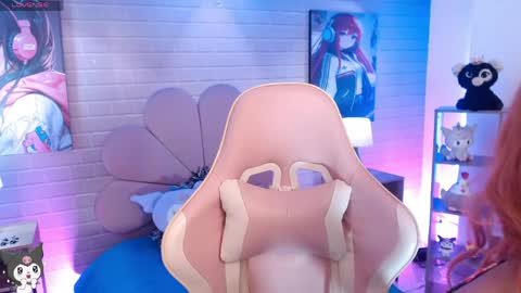 lilcandy19 online show from 05-17-26, 12:12