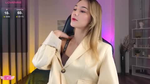 Hi im Yuki online show from 11-27-25, 10:17