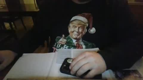 Snapshot of lildickwonder04 chatting on 02-13-25, 02:45 reallyinsecure online show from 02-13-25, 02:45