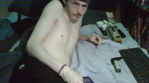 Snapshot of lildman420 chatting on 04-26-26, 10:40 lildman420 online show from 04-26-26, 10:40