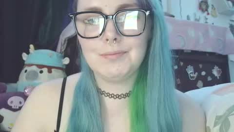 emily ryanson online show from 09-17-25, 01:18