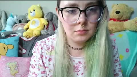 emily ryanson online show from 04-09-26, 08:47