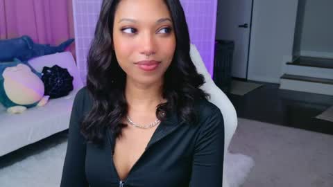 evie online show from 04-21-26, 01:29
