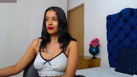 Lili online show from 05-07-26, 03:23