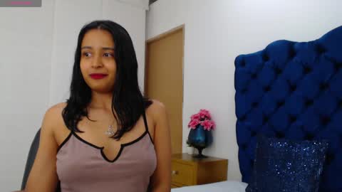 Lili online show from 05-12-26, 03:25