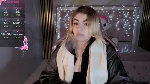 Snapshot of lili_conor_s chatting on 11-08-25, 03:18 Lili online show from 11-08-25, 03:18