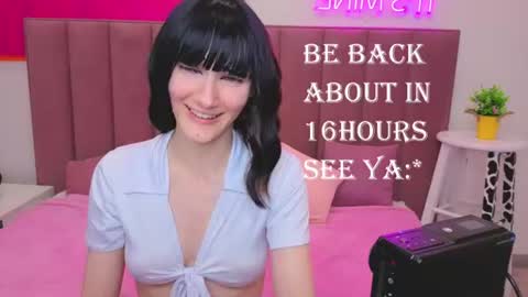 Snapshot of lili_flowerr chatting on 07-28-26, 04:50 Lilli follow me kiss online show from 07-28-26, 04:50
