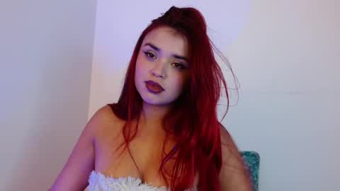 Snapshot of lili_matheus69 chatting on 05-12-26, 08:33 lili Matheus69 online show from 05-12-26, 08:33