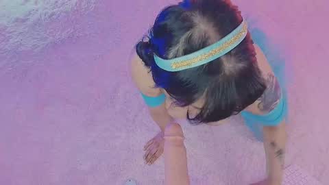 Lili online show from 10-31-25, 03:13