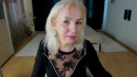Lilia online show from 03-23-26, 08:51