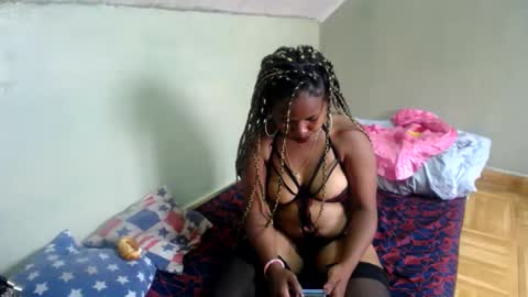 liliah online show from 02-05-25, 11:34