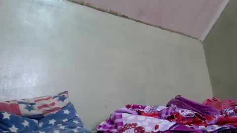 liliah online show from 02-15-25, 07:49