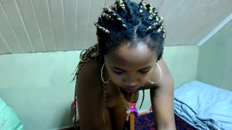 liliah online show from 02-15-25, 03:50