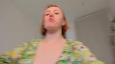 LIL online show from 04-25-26, 12:08