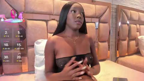 Snapshot of lilian_starfire chatting on 09-27-25, 01:05 LILIAN online show from 09-27-25, 01:05