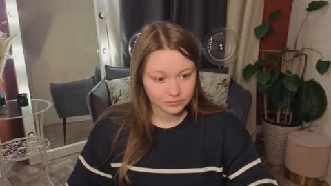 Lilian online show from 03-01-26, 04:36