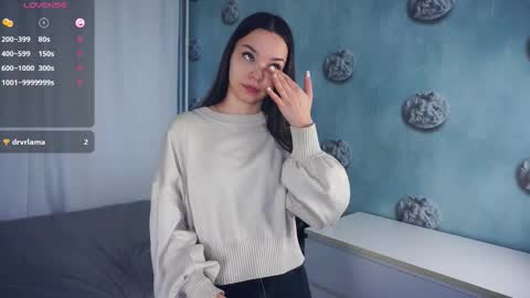 sunny Melissa online show from 12-19-25, 06:42