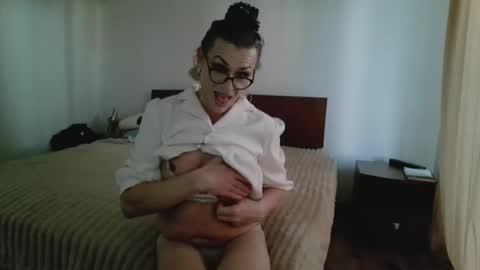 lilianashemale3 online show from 02-24-26, 03:54