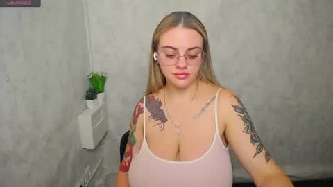 Lilia online show from 07-09-26, 04:05