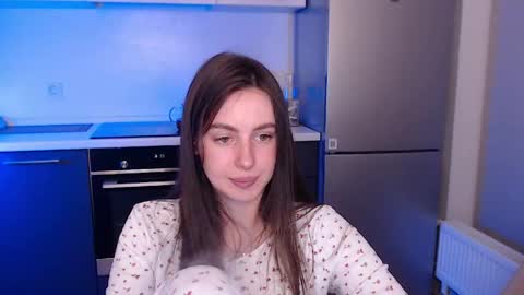 Lilu online show from 04-27-26, 08:29