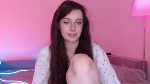 Snapshot of liliatlu chatting on 05-11-26, 09:01 Lilu online show from 05-11-26, 09:01