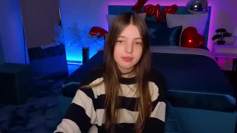 Lili Bakery online show from 02-22-25, 04:29