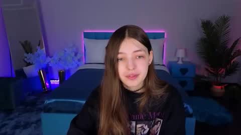 Lili Bakery online show from 12-15-25, 02:05